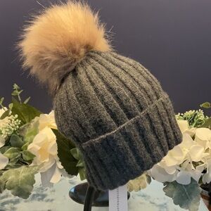 Anthropologie Gray Knit Beanie with Faux Fur Pom